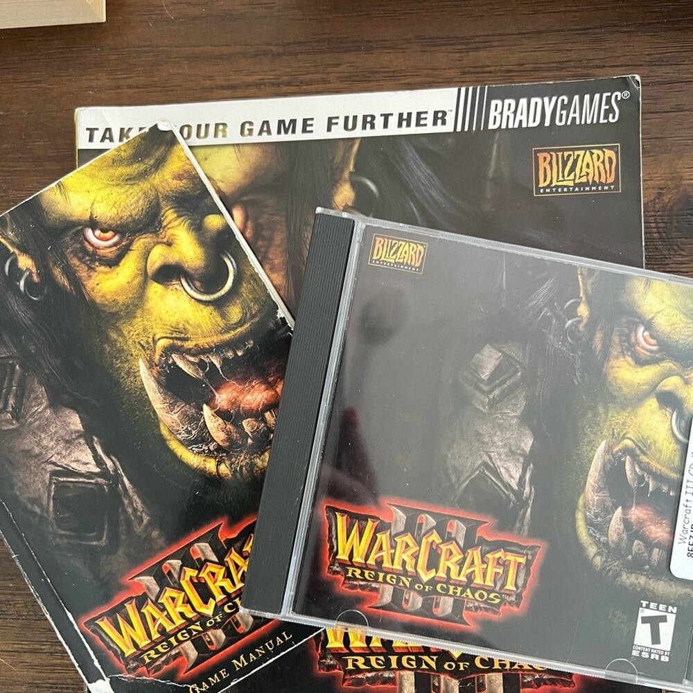 World of Warcraft III Reign of Chaos Computer game, manual and Strategy Guide